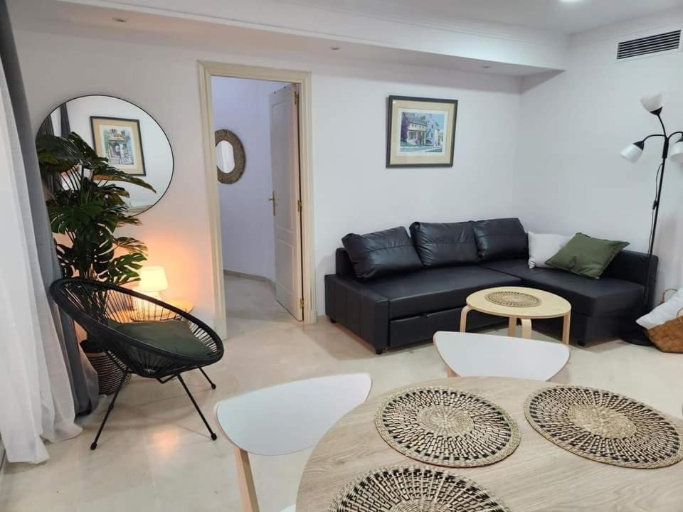 Beachfront Appartement Estepona